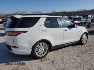 2017 Land Rover Discovery HSE with VIN SALRRBBV2HA005362, listed as a Copart auction lot 82834044 with 83,558 mi miles and Clean Title. Bid and sale history available at DreamBid. Image 3.