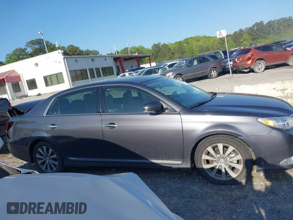2012 Toyota Avalon with VIN 4T1BK3DB1CU471826, listed as a IAAI auction lot 42020322 with 198,671 mi miles and . Bid and sale history available at DreamBid. Image 13.