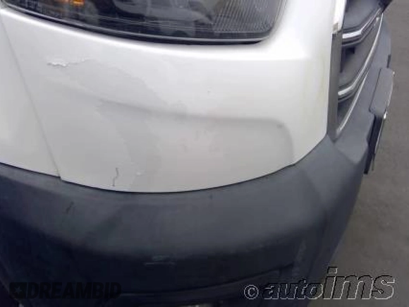 2020 Ford Transit Cargo z VIN 1FTBW3X87LKB80879, wystawiony jako IAAI lot #42546000 z przebiegiem 104 720 mil mil oraz . Historia ofert i sprzedaży dostępna na DreamBid. Obrazek 5.