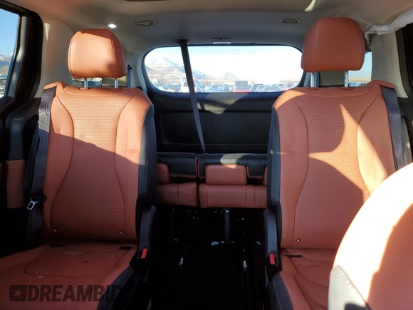 2024 Kia Carnival SX Prestige with VIN KNDNE5H34R6420082, listed as a Copart auction lot 81192214 with 7,736 mi miles and Salvage Title. Bid and sale history available at carsss.com. Image 10.