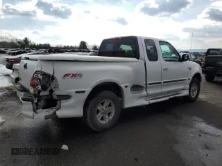 2002 Ford F-150 XL z VIN 2FTRX08L12CA26636, wystawiony jako Copart lot #89254825 z przebiegiem 133 637 mil mil oraz Szkoda całkowita • Salvage title. Historia ofert i sprzedaży dostępna na DreamBid. Obrazek 3.