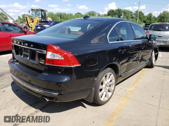 2015 Volvo S80 T6 Platinum z VIN YV1902MM1F1191599, wystawiony jako Copart lot #61344732 z przebiegiem 55 632 mil mil oraz . Historia ofert i sprzedaży dostępna na DreamBid. Obrazek 4.