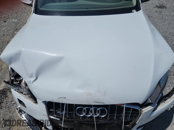 2015 Audi Q7 Premium Plus with VIN WA1LGAFE4FD005120, listed as a Copart auction lot 62014395 with 149,676 mi miles and Salvage title. Bid and sale history available at DreamBid. Image 12.