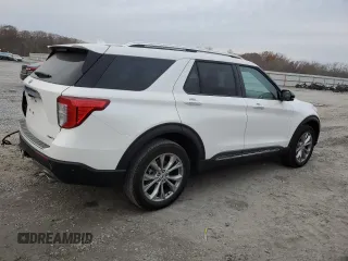 2024 Ford Explorer Limited with VIN 1FMSK8FH5RGA74870, listed as a Copart auction lot 84684064 with 17,073 mi miles and Salvage Title. Bid and sale history available at carsss.com. Image 3.