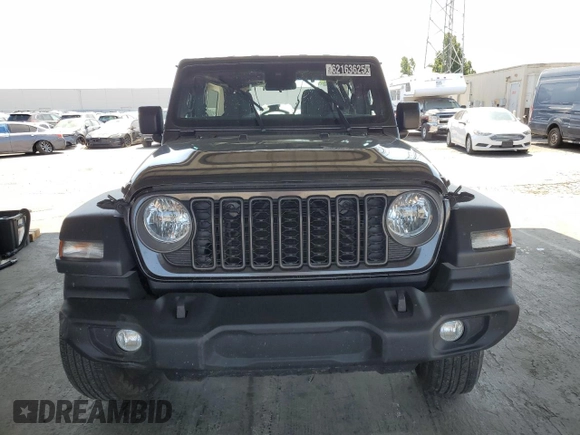 2024 Jeep Wrangler Sport S z VIN 1C4PJXDN4RW272314, wystawiony jako Copart lot #62163625 z przebiegiem 20 568 mil mil oraz Nie do naprawy • Non repairable. Historia ofert i sprzedaży dostępna na DreamBid. Obrazek 5.