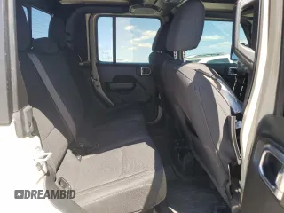 2020 Jeep Gladiator Sport S with VIN 1C6HJTAG5LL161239, listed as a Copart auction lot 60348605 with 35,333 mi miles and Salvage title. Bid and sale history available at DreamBid. Image 10.