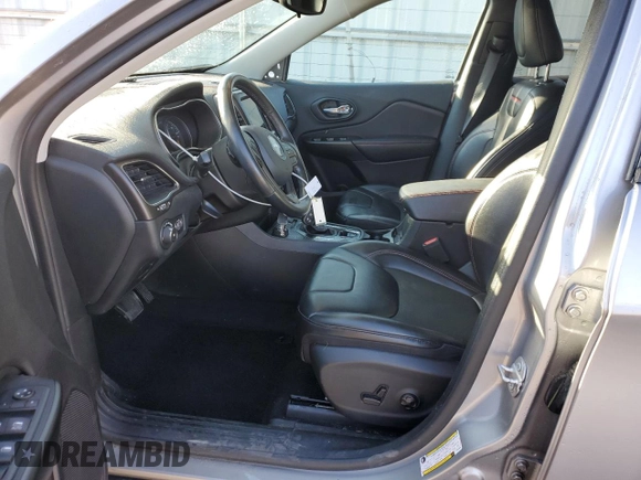2020 Jeep Cherokee Trailhawk Elite with VIN 1C4PJMBN7LD612656, listed as a Copart auction lot 72257793 with 19,292 mi miles and . Bid and sale history available at DreamBid. Image 7.