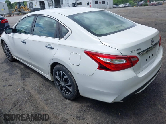 2016 Nissan Altima S with VIN 1N4AL3AP5GN333676, listed as a IAAI auction lot 42390792 with 95,341 mi miles and . Bid and sale history available at DreamBid. Image 3.