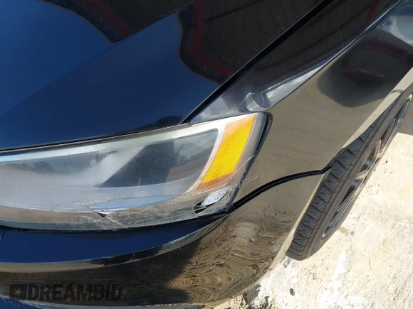 2013 Volkswagen Jetta SE with VIN 3VWDX7AJ8DM215350, listed as a IAAI auction lot 42642122 with 164,357 mi miles and . Bid and sale history available at DreamBid. Image 6.