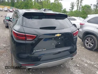 2023 Chevrolet Blazer LT z VIN 3GNKBHR49PS233702, wystawiony jako IAAI lot #42103915 z przebiegiem 40 090 mil mil oraz . Historia ofert i sprzedaży dostępna na DreamBid. Obrazek 15.