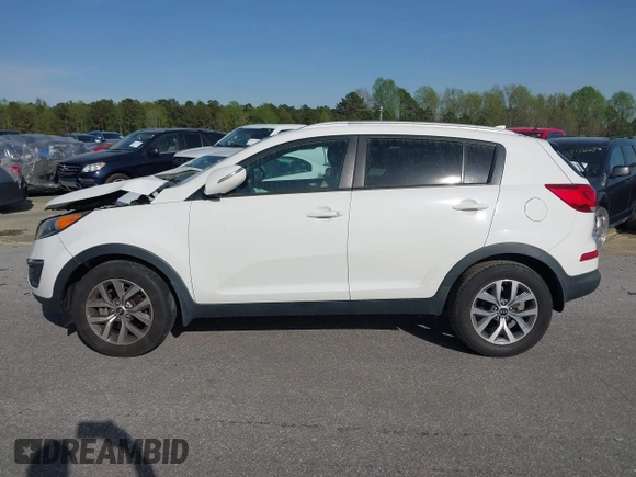 2015 Kia Sportage LX with VIN KNDPB3AC3F7742718, listed as a IAAI auction lot 41877257 with 215,101 mi miles and . Bid and sale history available at carsss.com. Image 15.