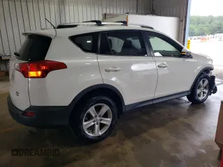 2013 Toyota RAV4 XLE z VIN JTMRFREV0DD006555, wystawiony jako Copart lot #60250705 z przebiegiem 200 084 mil mil oraz Szkoda całkowita • Salvage title. Historia ofert i sprzedaży dostępna na DreamBid. Obrazek 3.