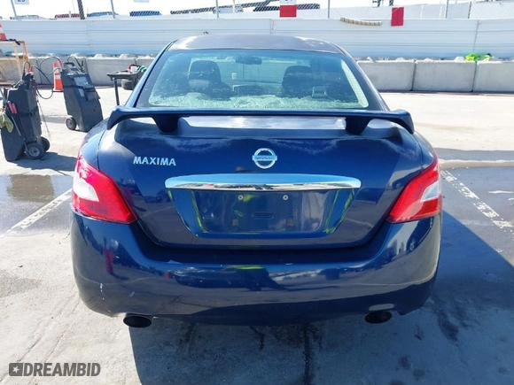 2009 Nissan Maxima 3.5 SV w/Sport Pkg with VIN 1N4AA51E19C824809, listed as a IAAI auction lot 41725538 with 201,146 mi miles. Bid and sale history available at carsss.com. Image 16.
