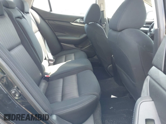 2016 Nissan Maxima SL with VIN 1N4AA6APXGC421111, listed as a IAAI auction lot 41803879 with 133,418 mi miles and . Bid and sale history available at DreamBid. Image 8.