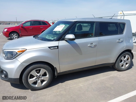 2017 Kia Soul with VIN KNDJN2A24H7421532, listed as a IAAI auction lot 41969580 with 145,915 mi miles. Bid and sale history available at carsss.com. Image 15.