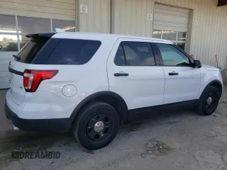 2017 Ford Police Interceptor Utility z VIN 1FM5K8AR5HGB82630, wystawiony jako Copart lot #68521234 z przebiegiem 116 121 mil mil oraz Szkody całkowita. Historia ofert i sprzedaży dostępna na DreamBid. Obrazek 3.