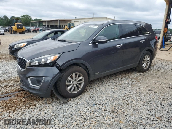 2017 Kia Sorento LX with VIN 5XYPGDA37HG298921, listed as a Copart auction lot 55575005 with 117,845 mi miles and Salvage title. Bid and sale history available at DreamBid. Image 1.