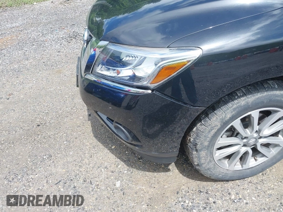 2016 Nissan Pathfinder S with VIN 5N1AR2MM4GC635388, listed as a IAAI auction lot 42240805 with 56,822 mi miles and . Bid and sale history available at DreamBid. Image 18.