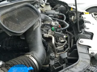 2020 Ford Transit Cargo с VIN 1FTBR1C82LKB10899, выставлен на аукционе IAAI как лот 43178772 с пробегом 59 980 миль миль и . История ставок и продаж доступна на DreamBid. Изображение 19.