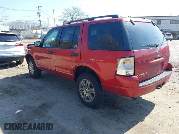2004 Ford Explorer XLT with VIN 1FMZU73E04UC09390, listed as a IAAI auction lot 41798881 with 131,802 mi miles and . Bid and sale history available at DreamBid. Image 3.