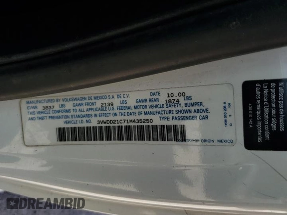 2001 Volkswagen Beetle GLX z VIN 3VWDD21C71M435250, wystawiony jako Copart lot #65546334 z przebiegiem 189 542 mil mil oraz Szkoda całkowita • Salvage title. Historia ofert i sprzedaży dostępna na DreamBid. Obrazek 12.