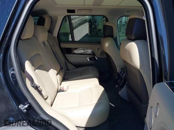 2019 Land Rover Range Rover HSE with VIN SALGS2SV8KA547178, listed as a IAAI auction lot 41544820 with 50,257 mi miles and . Bid and sale history available at DreamBid. Image 8.