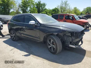 2018 Volvo XC60 R-Design z VIN YV4A22RM3J1076126, wystawiony jako Copart lot #57165365 z przebiegiem 110 865 mil mil oraz Szkoda całkowita • Salvage title. Historia ofert i sprzedaży dostępna na DreamBid. Obrazek 4.