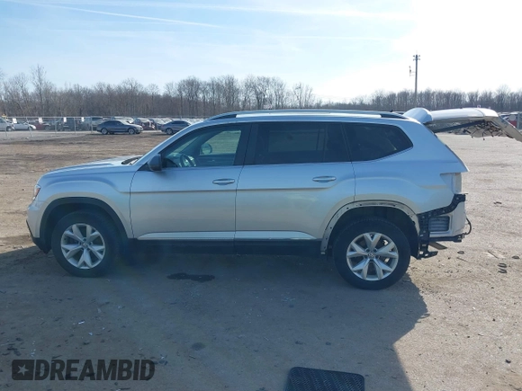 2018 Volkswagen Atlas SEL with VIN 1V2MR2CA0JC579951, listed as a IAAI auction lot 41780339 with 149,968 mi miles and . Bid and sale history available at DreamBid. Image 14.