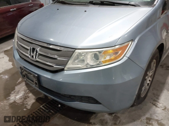 2011 Honda Odyssey EX with VIN 5FNRL5H44BB051539, listed as a IAAI auction lot 42119192 with 207,522 mi miles and . Bid and sale history available at carsss.com. Image 6.