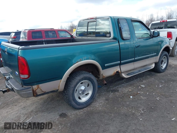 1997 Ford F-150 XL with VIN 1FTDX18WXVNB82554, listed as a IAAI auction lot 41821547 with 236,735 mi miles. Bid and sale history available at carsss.com. Image 4.