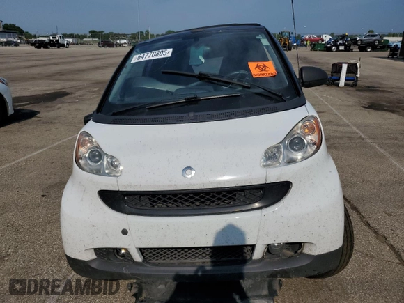 2009 Smart fortwo Passion with VIN WMEEK31XX9K279585, listed as a Copart auction lot 64770805 with Not provided miles and Salvage title. Bid and sale history available at DreamBid. Image 5.