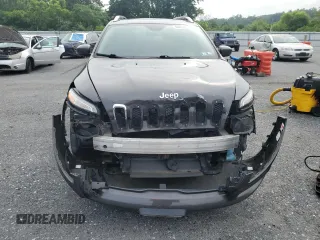 2016 Jeep Cherokee Limited z VIN 1C4PJMDB9GW221327, wystawiony jako Copart lot #64453335 z przebiegiem 139 143 mil mil oraz Szkoda całkowita • Salvage title. Historia ofert i sprzedaży dostępna na DreamBid. Obrazek 5.