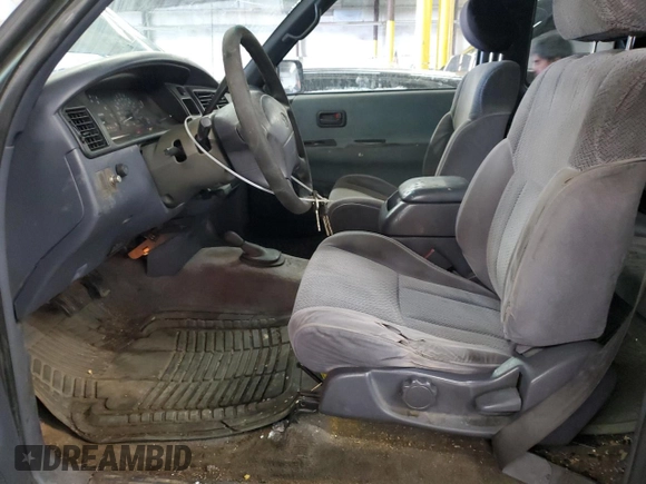 1997 Toyota T100 SR5 with VIN JT4UN24D4V0041363, listed as a Copart auction lot 45896305 with 338,486 mi miles and Salvage Title. Bid and sale history available at DreamBid. Image 7.