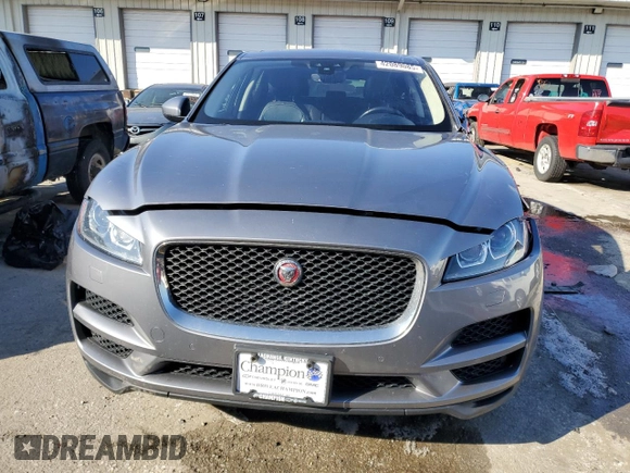 2020 Jaguar F-Pace 30t Prestige with VIN SADCK2GX2LA634581, listed as a Copart auction lot 42089085 with 94,765 mi miles and Salvage Title. Bid and sale history available at DreamBid. Image 5.