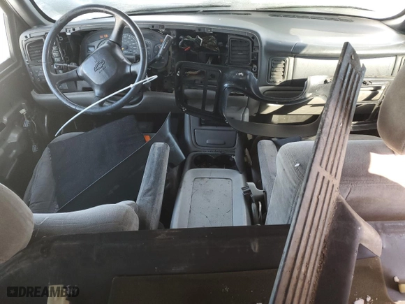 2001 Chevrolet Tahoe LT with VIN 1GNEK13TX1J167738, listed as a Copart auction lot 44923715 with 338,958 mi miles and Clean Title. Bid and sale history available at carsss.com. Image 8.