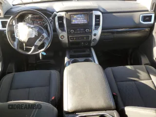 2018 Nissan Titan SV with VIN 1N6AA1E6XJN537139, listed as a Copart auction lot 49924305 with 61,835 mi miles and Salvage Title. Bid and sale history available at carsss.com. Image 8.