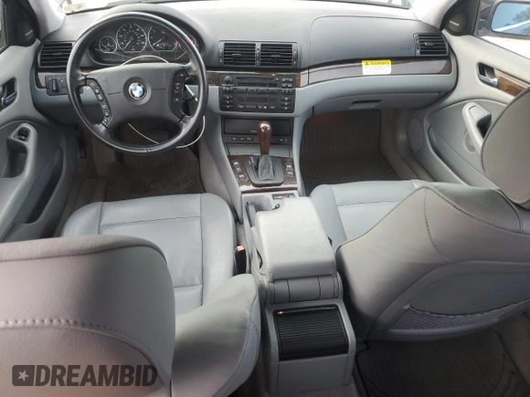 2003 BMW 3 Series 330i with VIN WBAEV53453KM25951, listed as a Copart auction lot 85198854 with 0 mi miles and Salvage Title. Bid and sale history available at carsss.com. Image 8.