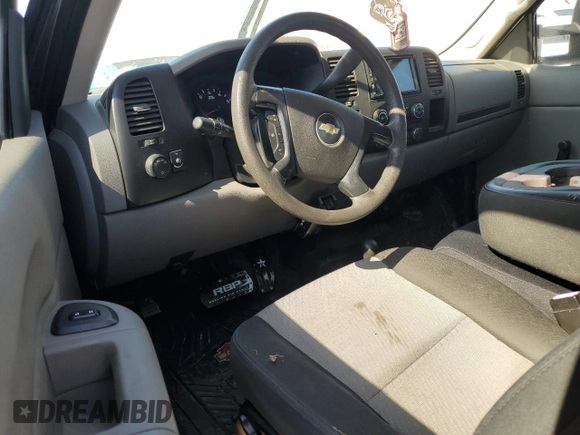 2007 Chevrolet Silverado 1500 Work Truck with VIN 1GCEK19C87E506319, listed as a Copart auction lot 48012335 with 206,815 mi miles and Salvage Title. Bid and sale history available at carsss.com. Image 8.