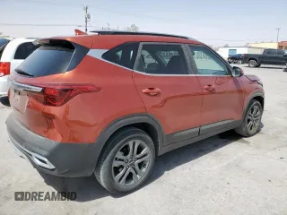 2023 Kia Seltos S with VIN KNDEU2AAXP7373786, listed as a Copart auction lot 57609165 with 6,524 mi miles and Clean title. Bid and sale history available at DreamBid. Image 3.