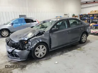 2015 Volkswagen Jetta SE с VIN 3VW3A7AJ5FM316748, выставлен на аукционе Copart как лот 58261955 с пробегом 193 636 миль миль и Списание • Salvage title. История ставок и продаж доступна на DreamBid. Изображение 1.