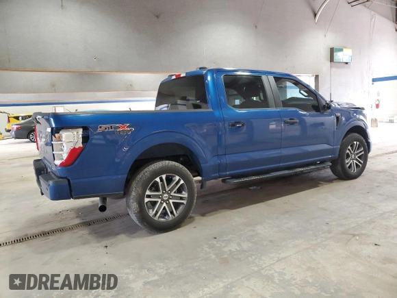 2022 Ford F-150 XL with VIN 1FTEW1EP4NFB79809, listed as a Copart auction lot 49792665 with 83,955 mi miles and Salvage Title. Bid and sale history available at carsss.com. Image 3.