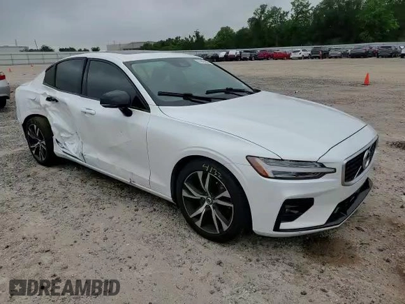 2020 Volvo S60 R-Design with VIN 7JR102FM8LG067596, listed as a Copart auction lot 51402483 with 49,417 mi miles. Bid and sale history available at carsss.com. Image 11.