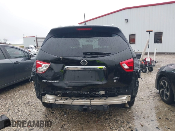 2018 Nissan Pathfinder SV z VIN 5N1DR2MM9JC666172, wystawiony jako IAAI lot #41953737 z przebiegiem 100 414 mil mil oraz . Historia ofert i sprzedaży dostępna na DreamBid. Obrazek 17.
