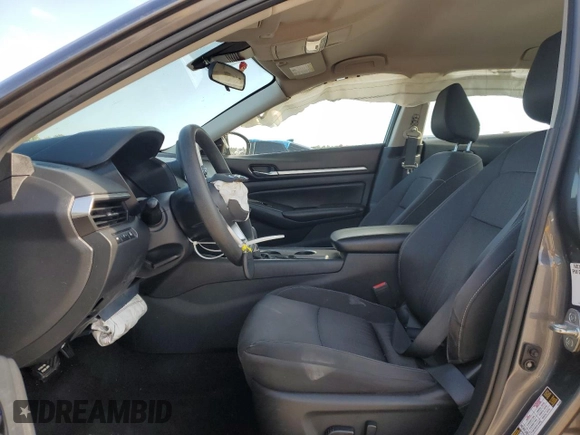 2022 Nissan Altima SV z VIN 1N4BL4DV0NN316513, wystawiony jako Copart lot #55687365 z przebiegiem 66 916 mil mil oraz Szkoda całkowita • Salvage title. Historia ofert i sprzedaży dostępna na DreamBid. Obrazek 7.