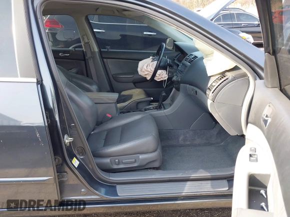 2003 Honda Accord EX z VIN 1HGCM66593A014065, wystawiony jako IAAI lot #41774694 z przebiegiem 163 536 mil mil oraz . Historia ofert i sprzedaży dostępna na DreamBid. Obrazek 5.