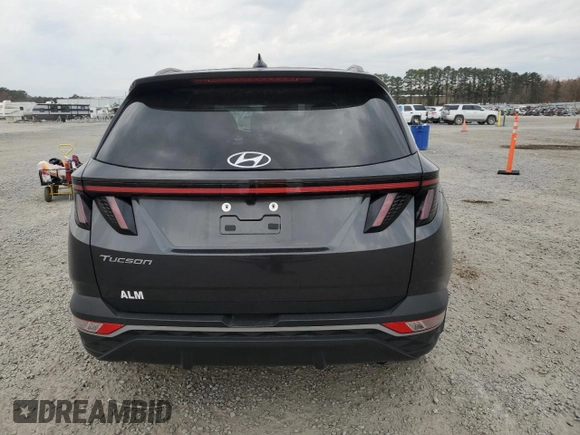 2024 Hyundai Tucson SEL with VIN 5NMJF3DE5RH327968, listed as a Copart auction lot 82762874 with 28,286 mi miles and Salvage Title. Bid and sale history available at carsss.com. Image 6.