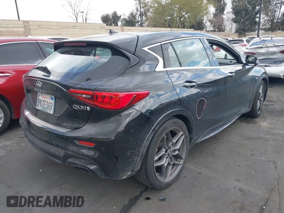 2018 Infiniti QX30 with VIN SJKCH5CP5JA043060, listed as a IAAI auction lot 41866956 with 78,735 mi miles. Bid and sale history available at carsss.com. Image 4.