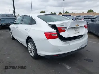 2018 Chevrolet Malibu LT with VIN 1G1ZD5ST8JF186636, listed as a IAAI auction lot 41542781 with 119,368 mi miles and . Bid and sale history available at DreamBid. Image 3.