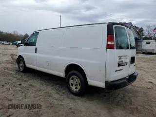 2005 Chevrolet Express Cargo z VIN 1GCFG15X651115978, wystawiony jako Copart lot #88572355 z przebiegiem 149 920 mil mil oraz Szkoda całkowita • Salvage title. Historia ofert i sprzedaży dostępna na DreamBid. Obrazek 2.