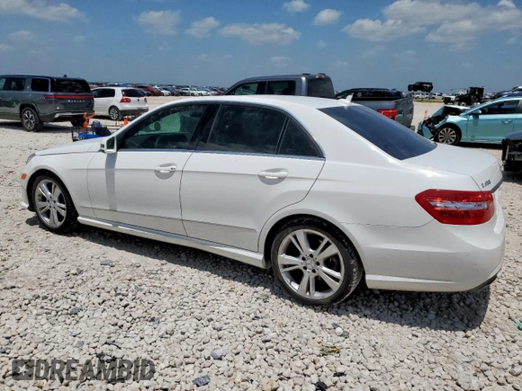 2013 Mercedes-Benz E 350 Luxury z VIN WDDHF5KB2DA682625, wystawiony jako Copart lot #63791535 z przebiegiem 73 381 mil mil oraz Szkoda całkowita • Salvage title. Historia ofert i sprzedaży dostępna na DreamBid. Obrazek 2.